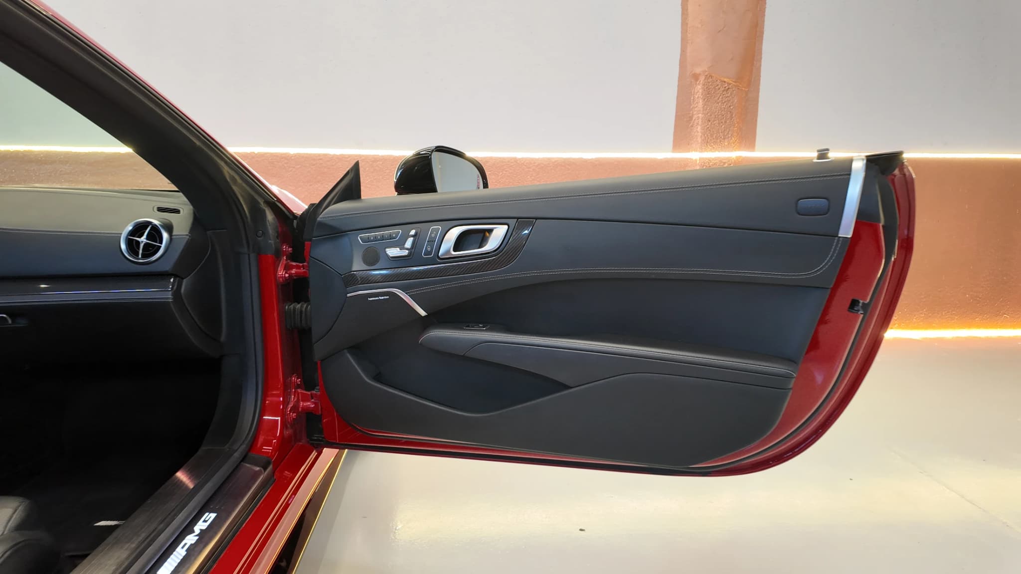 MERCEDES-BENZ SL — fotografía 34