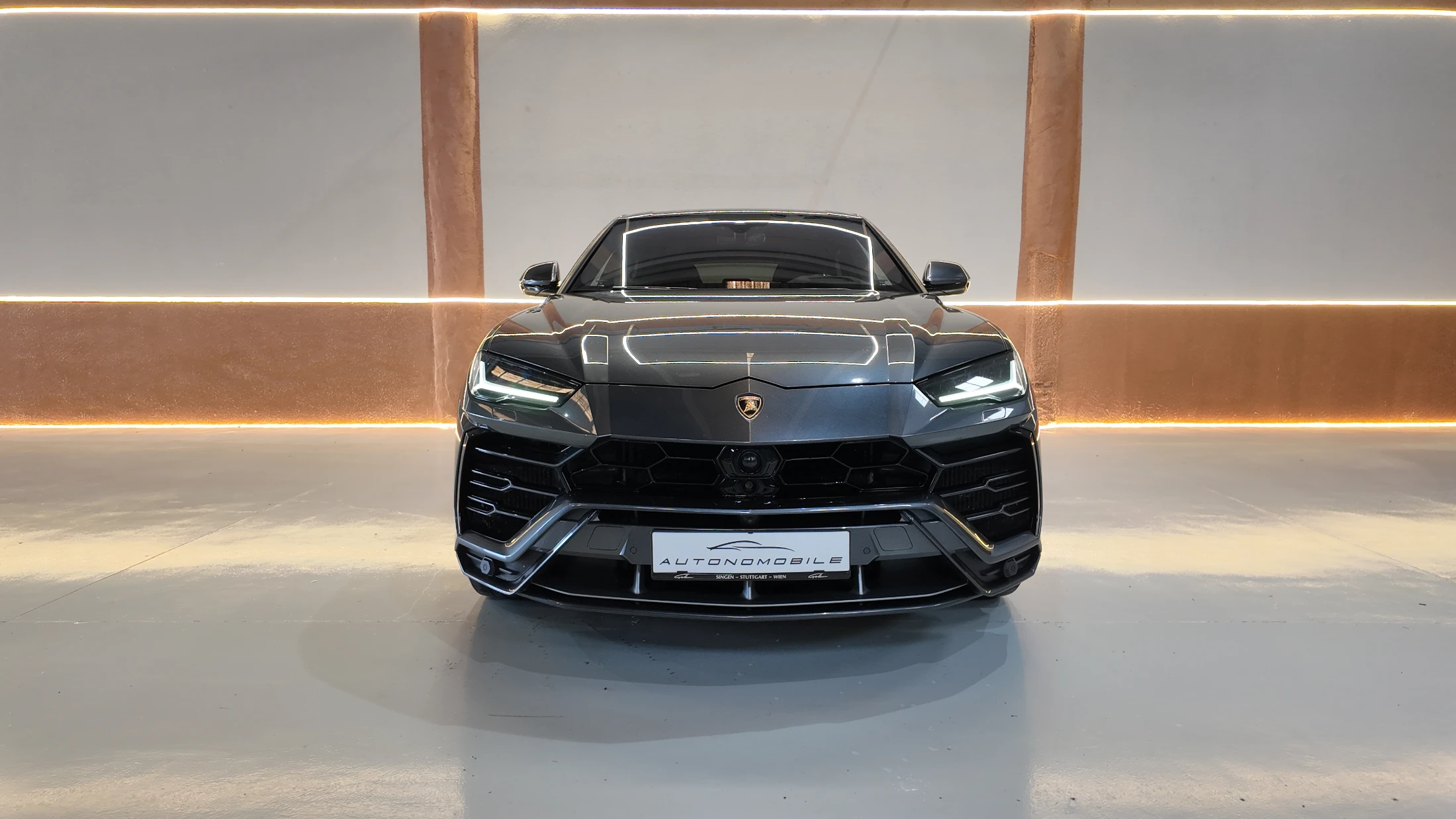 Lamborghini Urus — fotografía 8