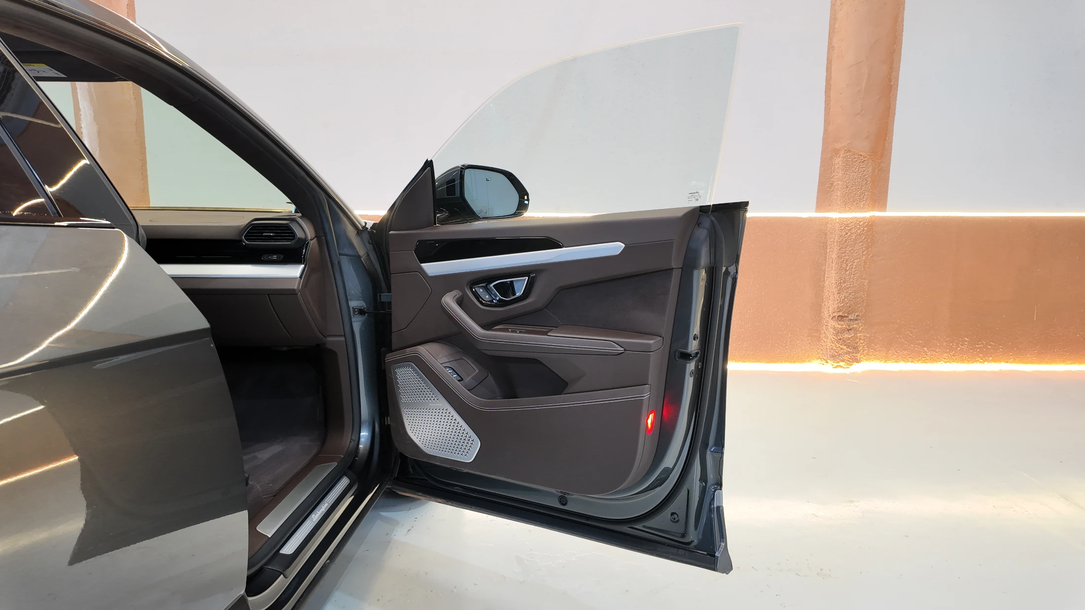 Lamborghini Urus — fotografía 31