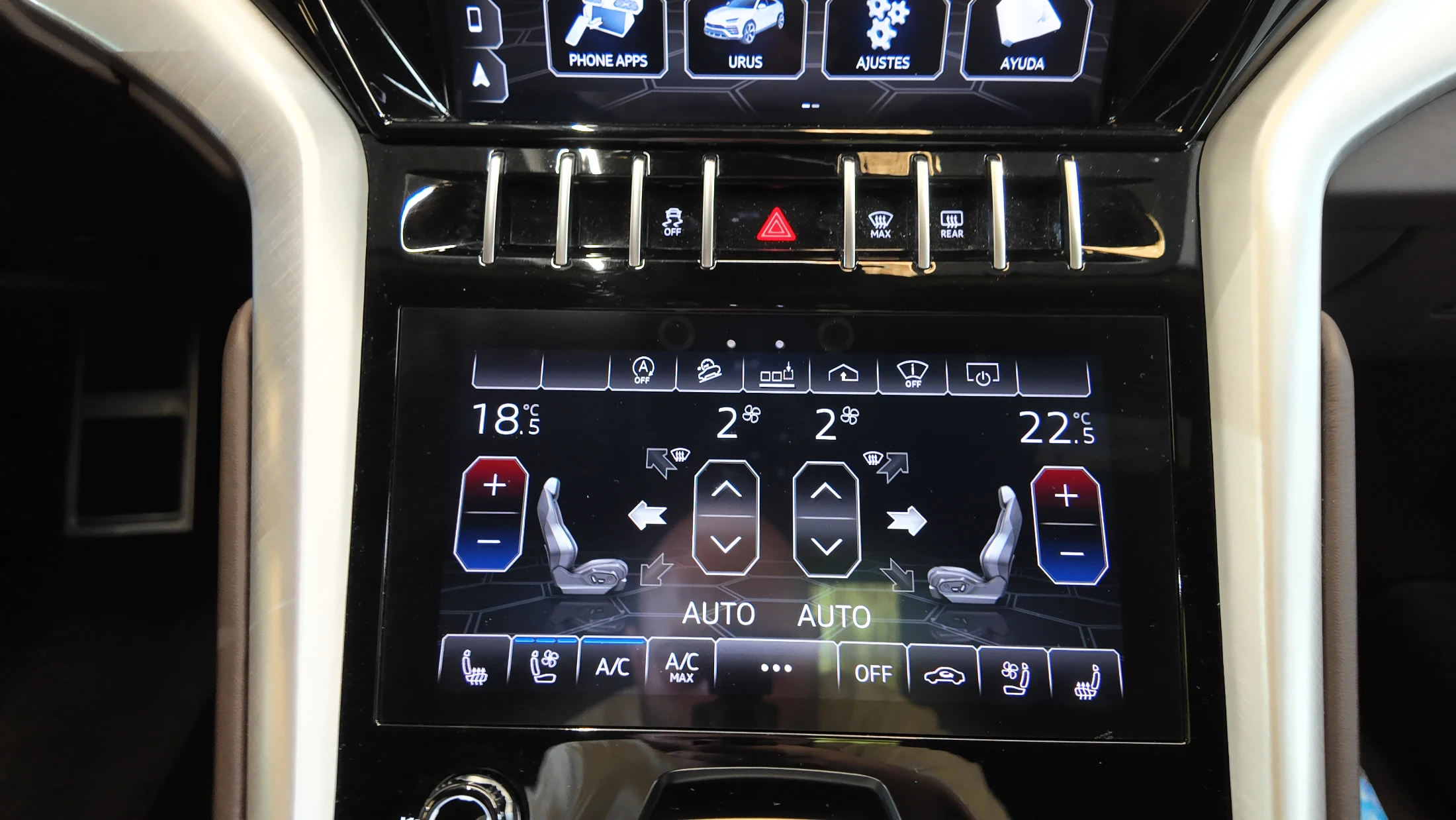 Lamborghini Urus — fotografía 46